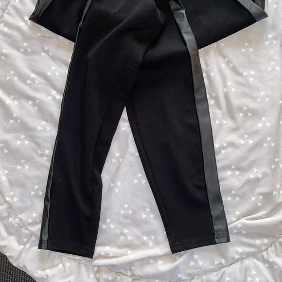 Assets by Spanx Black Faux Leather Racing Stripe Leggings Size 1X - Picture 4 of 7